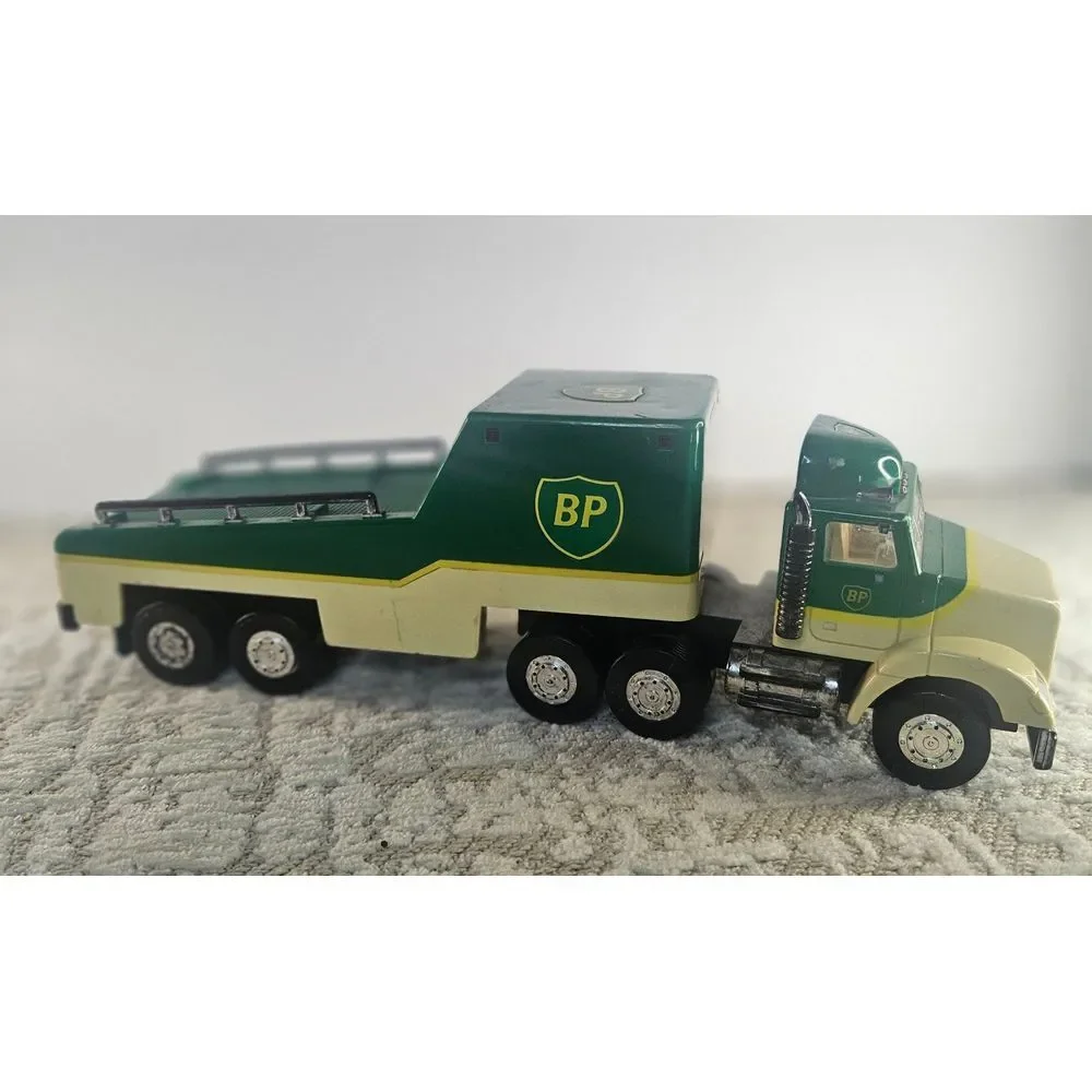 Vintage 1993‎ BP Gas race car hauler